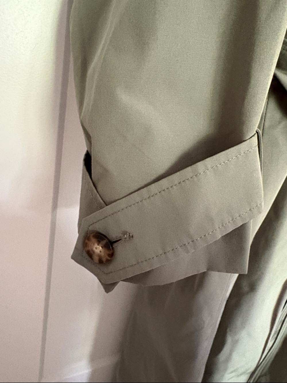 Abercrombie & Fitch Olive-Green Double-Breasted Trench Coat with Belt - Picture 5 of 8